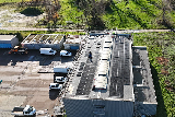 Werkstatt mit Photovoltaik-Dach