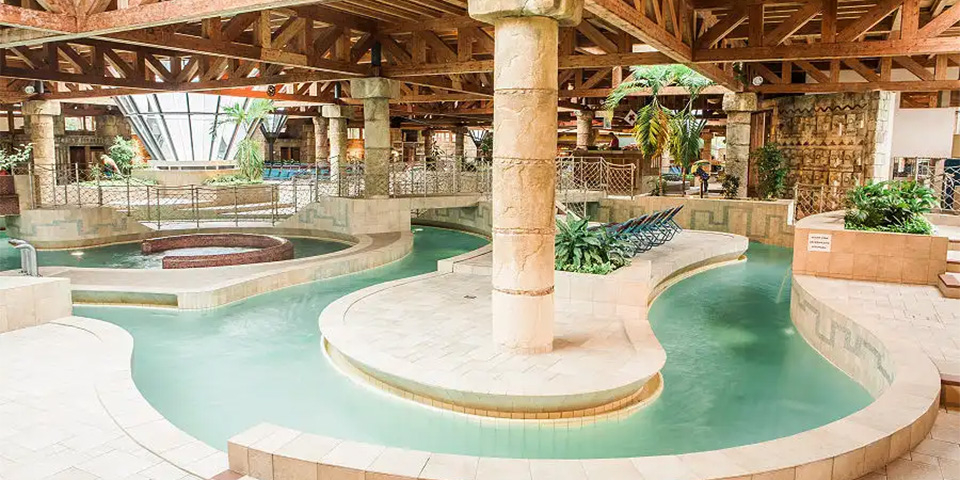 Der "Lazy River" im Maya mare. Ein gewundenes Becken mit leichter Strömung.
